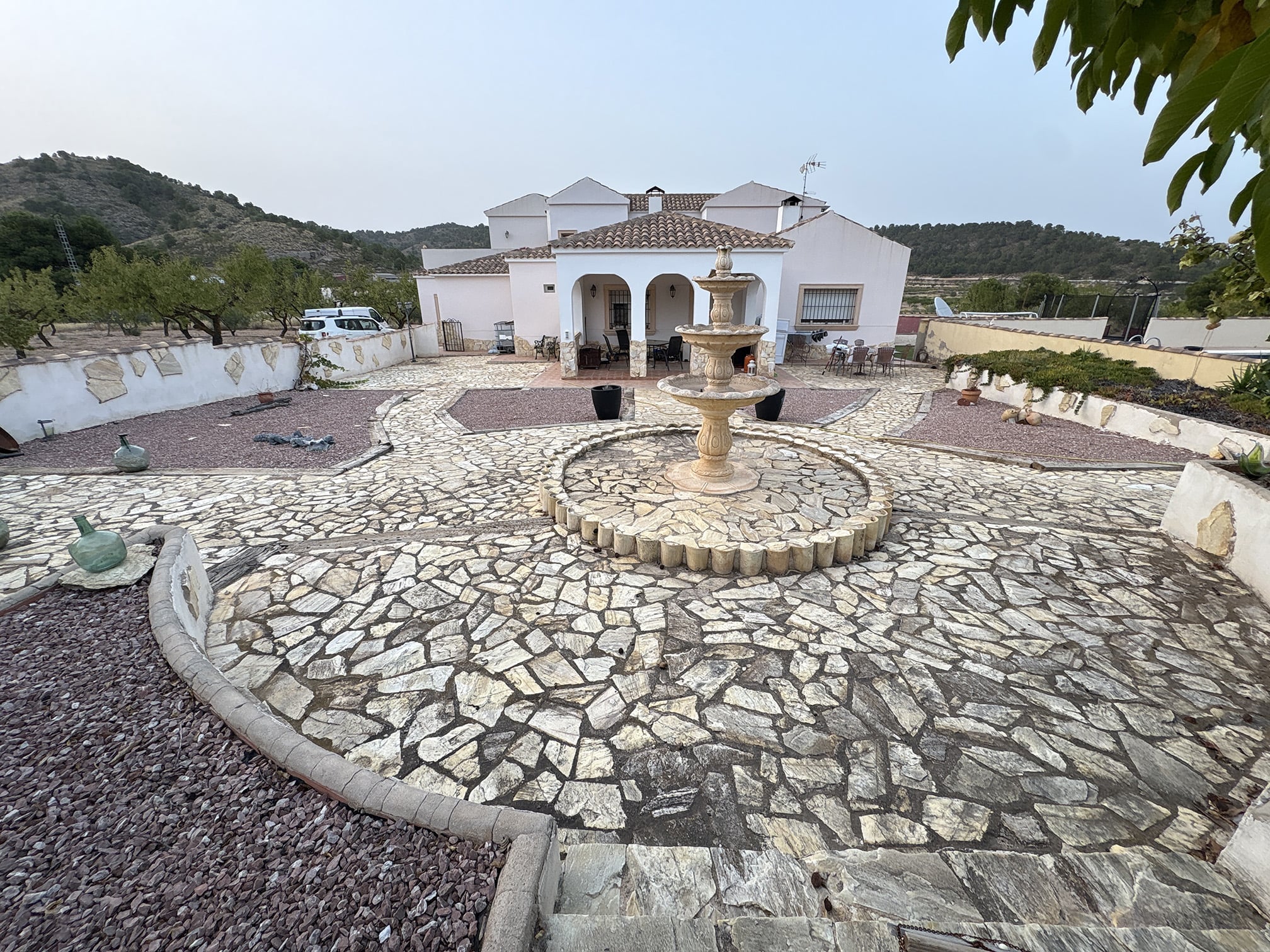 REFORMAS, ACTUALIZACIONES, LOCALES y EXTERIORES con home staging virtual